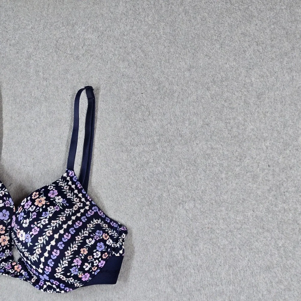 PINK Women Bra 34C Navy Floral Wear Everywhere T Shirt Lightly Lined